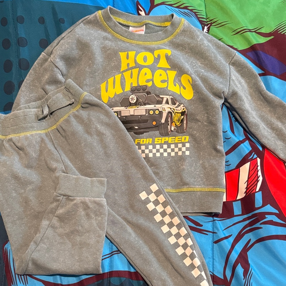 Mattel Hot Wheels Gray & Yellow Kids Sweatshirt Set